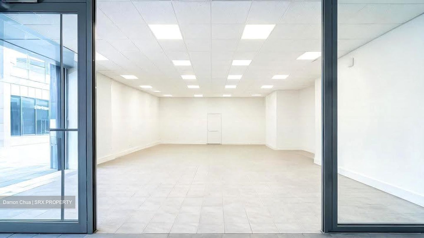 Jalan Besar Plaza (D8), Shop House #613755141